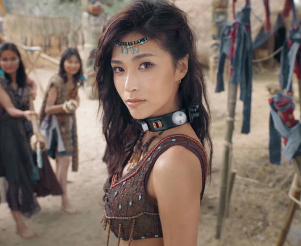《荒岛求生：逃出美女岛》中文版
